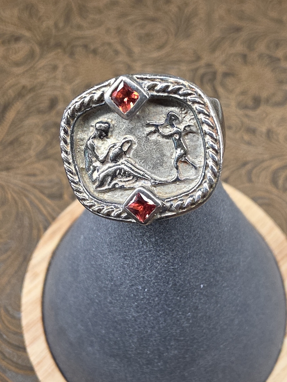 Vintage SeidenGang Bas SEB SG Sterling Silver Garnet Cherub Statement Ring